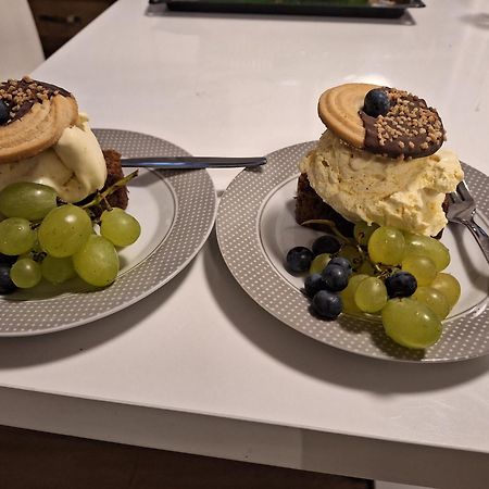 Mare Bed & Breakfast Vrlika Bagian luar foto